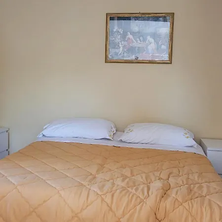 Maurella Apartment *